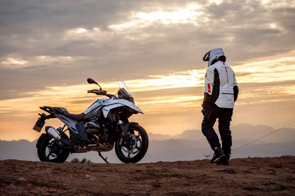 BMW R 1300 GS Adventure : l'ultime alliée des grands voyageurs